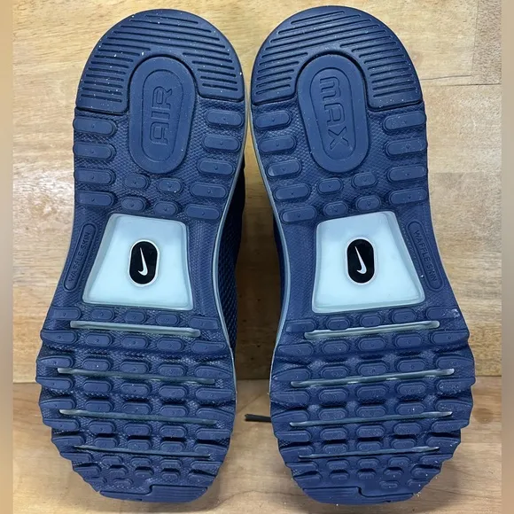 NEW Nike Air Max 2013 Womens Size 10 Shoes Sneakers College Navy Dark Obsidian