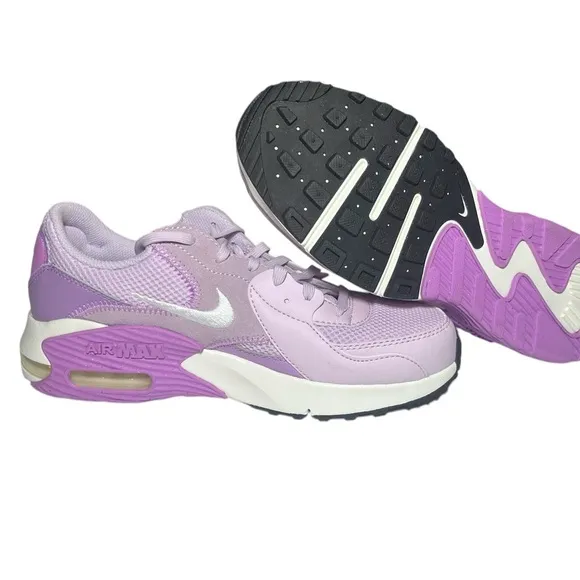 NEW Nike WMNS AIR MAX EXCEE 'VIOLET STAR' Sz 8.5