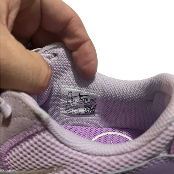 NEW Nike WMNS AIR MAX EXCEE 'VIOLET STAR' Sz 8.5