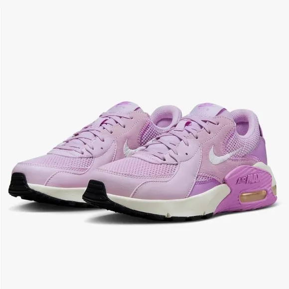 NEW Nike WMNS AIR MAX EXCEE 'VIOLET STAR' Sz 8.5