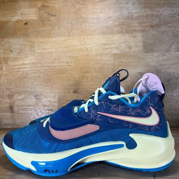 NEW Nike Zoom Freak 3 Giannis NRG Mens Size 11 Basketball Shoes Sneakers Blue