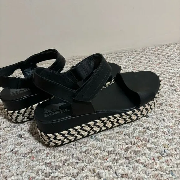 NEW Sorel Cameron Flatform Sandals Black Limited Edition- Size 11 Women's