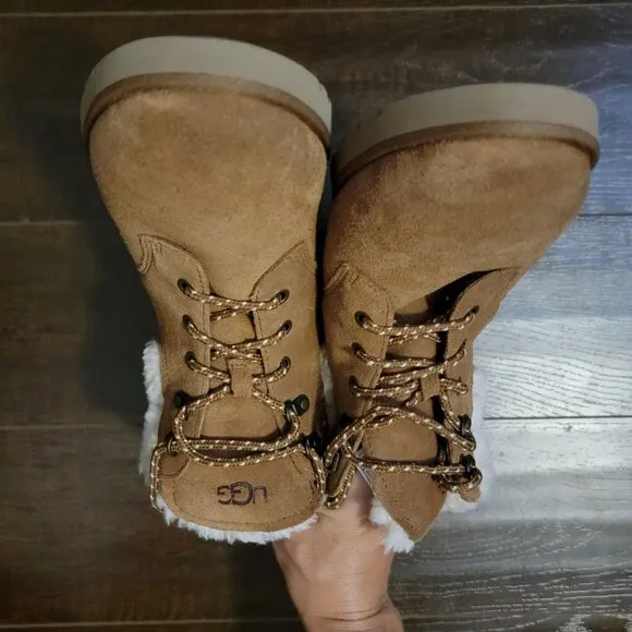 NEW UGG Romely Heritage Boots Womens 10 Suede Cozy Chic Outdoors Winter Boho