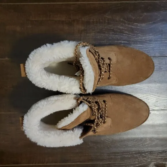 NEW UGG Romely Heritage Boots Womens 10 Suede Cozy Chic Outdoors Winter Boho