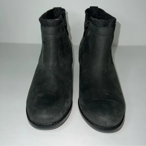 NEW Vionic Joslyn Black Boots Booties LeatherSZ 6 Comfort Orthotic Support