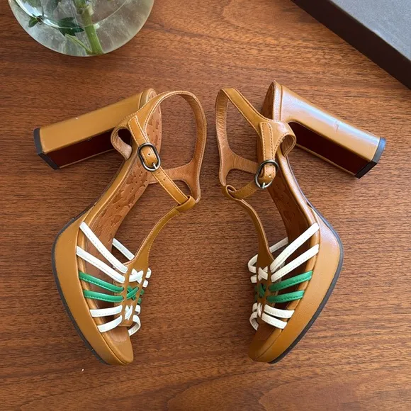nib Chie Mihara “Calida 38” T-Bar Sandal Heels in Tan - Size 8
