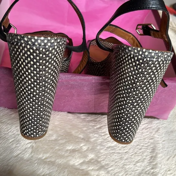 nib Chie Mihara ‘Detour’ Cutout Leather Platform Heel Sandals - Size 39