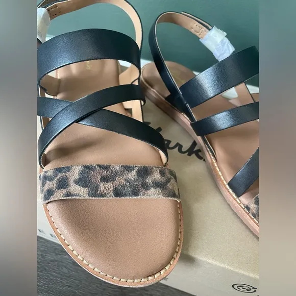 NIB CLARKS Karsea Sun Leopard Print Leather Comfort Sandals size 6.5