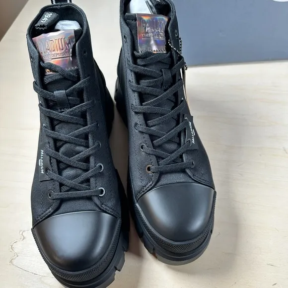 NIB Palladium Revolt HI TX Women's Black Sz 9 M Shoes Sneakers Platform NEW