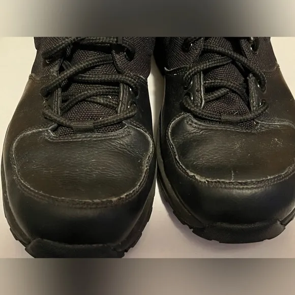 Nike ACG Manoa Black 613546-001 Leather Lace Up Boots