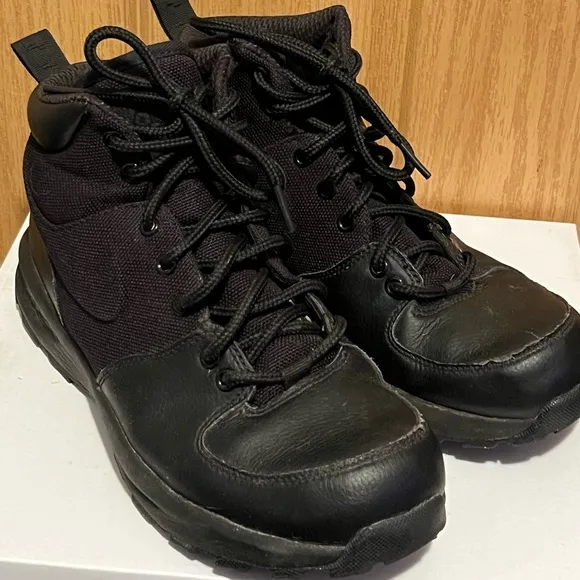 Nike ACG Manoa Black 613546-001 Leather Lace Up Boots