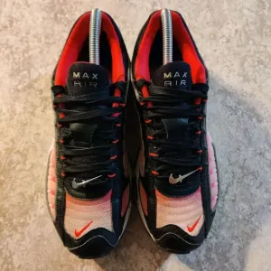 Nike Air Max Womens Shoes Size 8.5 Black/Red/Pink/White Running Sneakers RARE