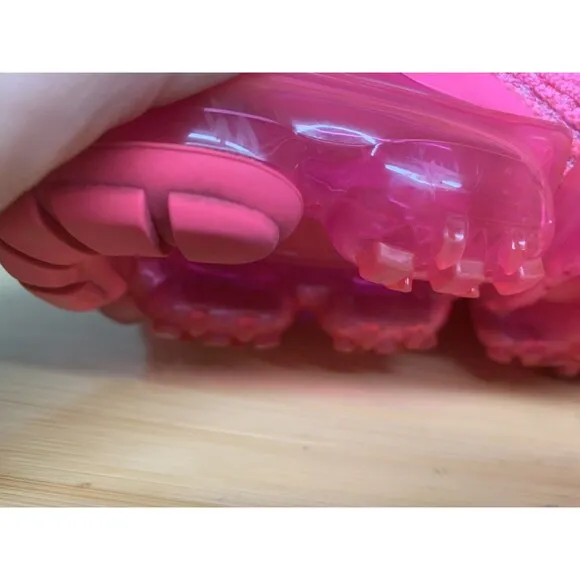 Nike Air Vapormax Flyknit 3 Womens Sz 9.5 Sneakers CT1274-600 Pink Running Shoes