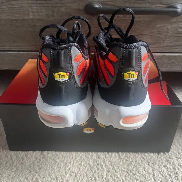 Nike Kids Air Max Plus TN Orange Black Shoes