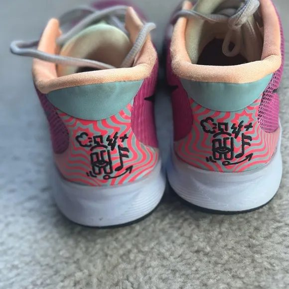 Nike Kids kyrie 7  Athletic Shoes purple