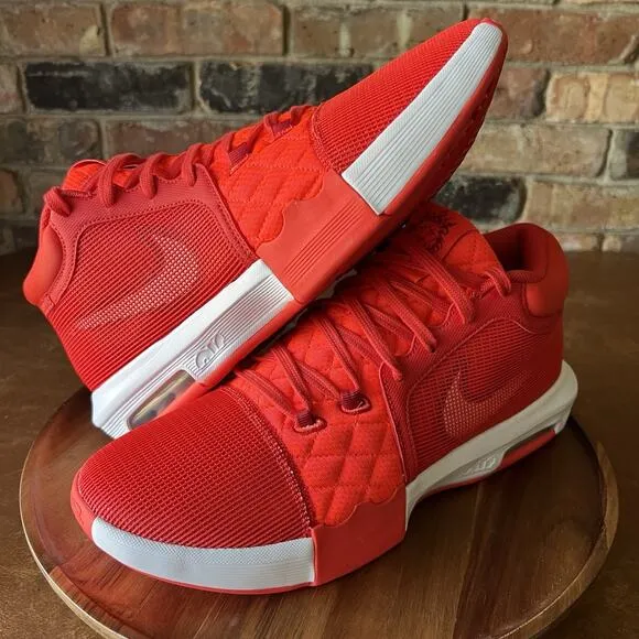 Nike Lebron Witness 8 VIII Shoes Crimson Basketball Sneakers Shoes Mens Size 12