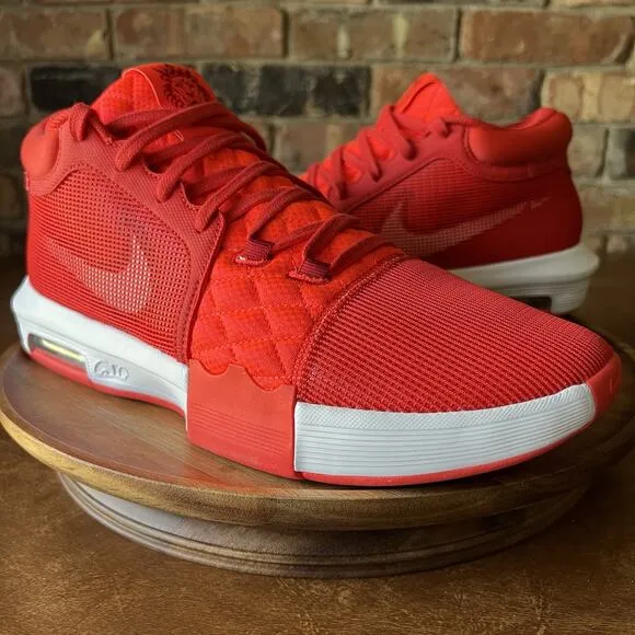 Nike Lebron Witness 8 VIII Shoes Crimson Basketball Sneakers Shoes Mens Size 12