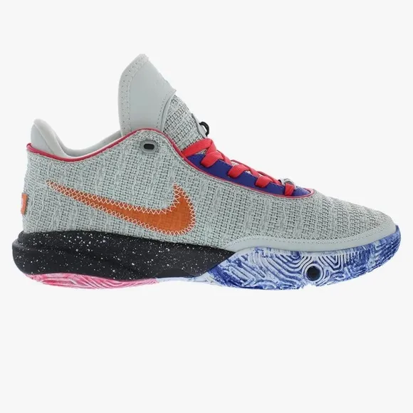 NIKE Lebron XX GS Boys Shoes Multicolor Athletic Shoes