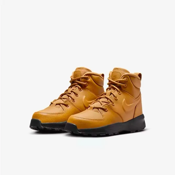 Nike Manoa Little Kids' Boots NIB