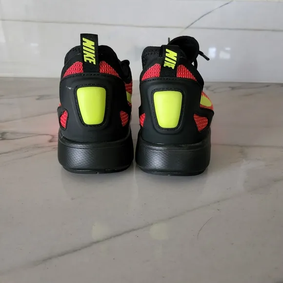 NIKE MEN'S DUEL RACER SHOES