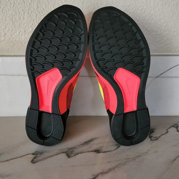 NIKE MEN'S DUEL RACER SHOES