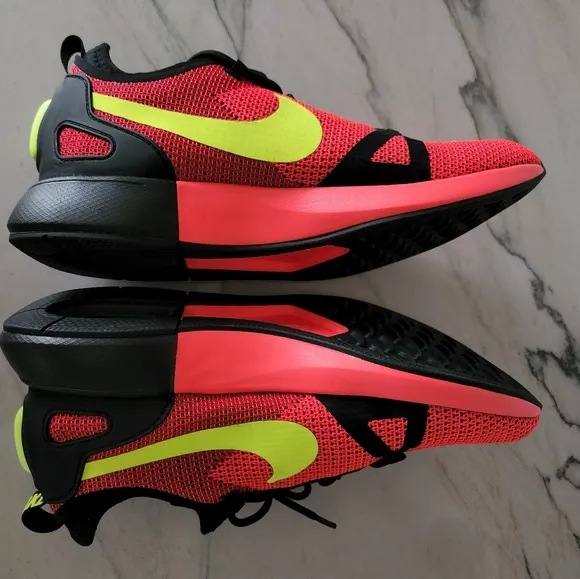 NIKE MEN'S DUEL RACER SHOES