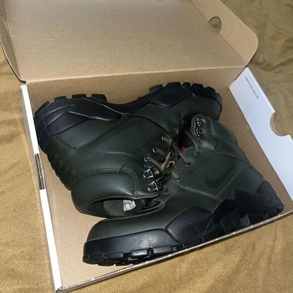 Nike Rhyodomo BQ5239-300 Sequoia Dark Olive Black Men's Leather Boot Size 9.5‎