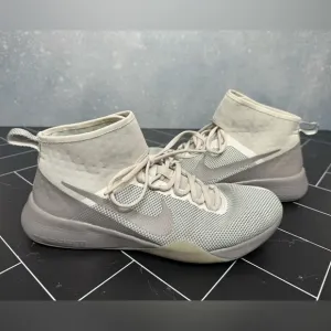 Nike Women's Air Zoom Strong 2 &quot;Light Bone&quot; Training/Lifting Shoe - Size 8