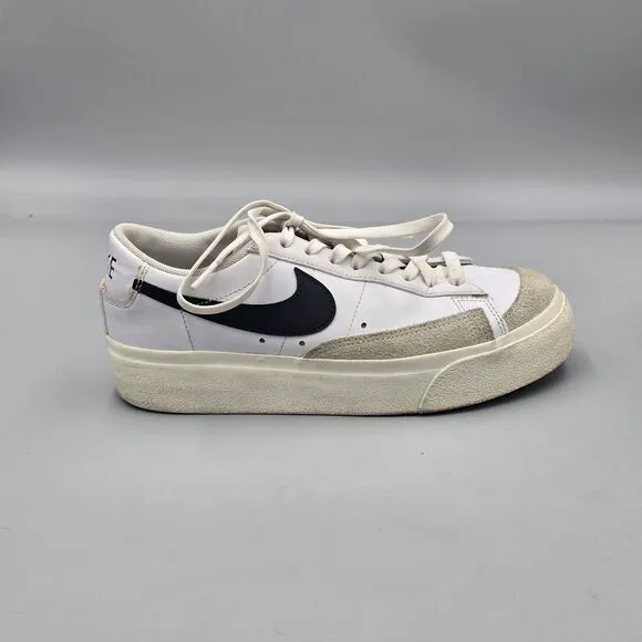 Nike Women's Size 8 US GUC Blazer Platform Low White Sneakers Shoes DJ0292-101