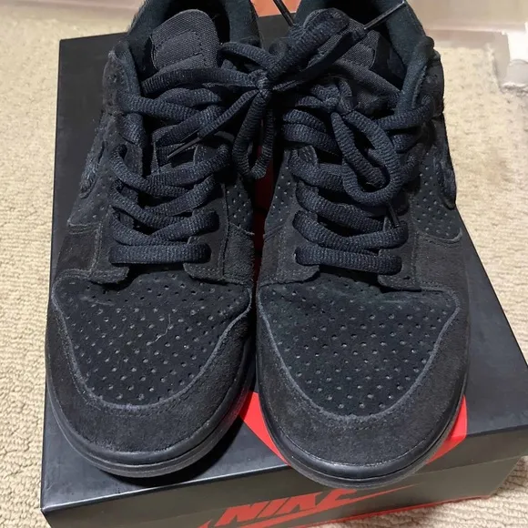 Nike X Undefeated Dunk Low SP Dunk Vs AF1 Black 5 On It Sz 10.5 DO9329-001