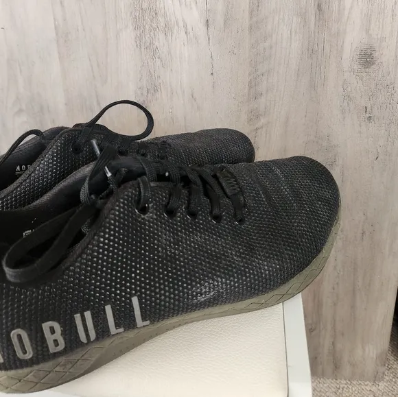NOBULL SuperFabric Crossfit Trainer Shoes Black Mens 8 Womens 9.5