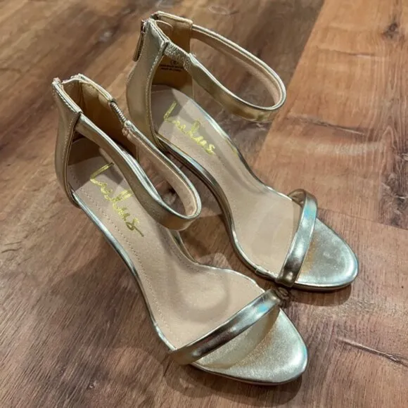 NWB Lulus SEARCH THE STARS Strappy Ankle Strap Stiletto Heel Shiny Sandals Sz 8