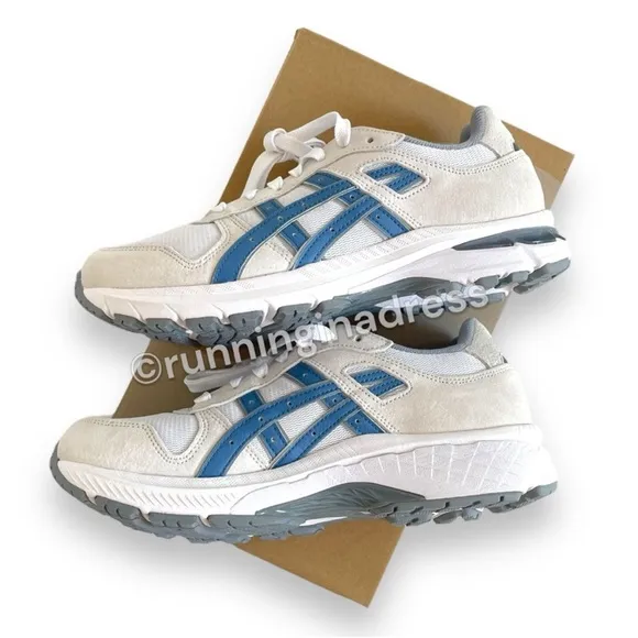NWB Women's Asics GT-II 2000 Anniversary heritage Upper Running Shoe Grey 8.5