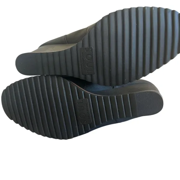 NWOB - NATURALIZER SOUL Women's Black Haley Wedge Ankle Bootie - Size 8