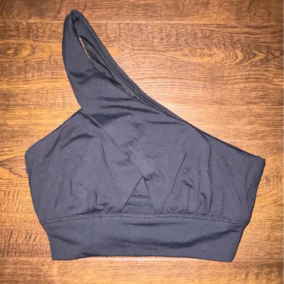 NWOT | Alo Yoga | BLACK Diagonal Flex Sports Bra | XS
