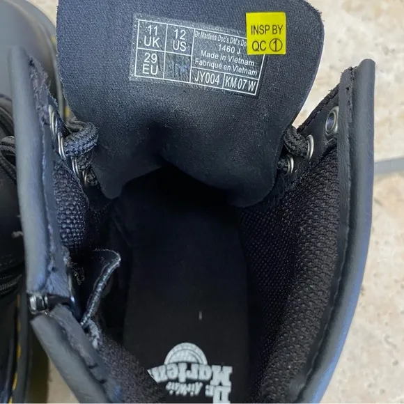 NWOT • Doc Martens Combat Boots