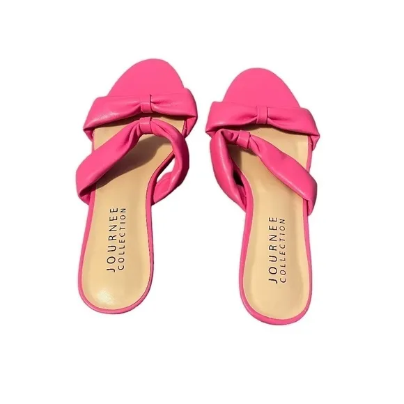 NWOT Journee Collection Dyllan Dress Sandal Pump Heel Sz 9 Pink,