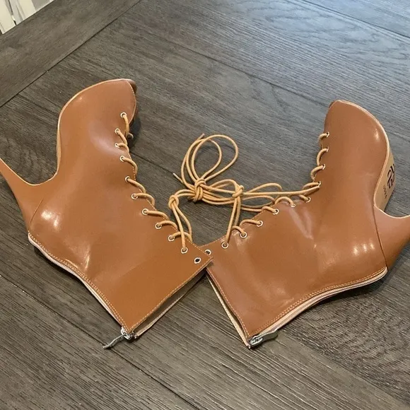 NWT BURJU Sofiya Nude Open Toe Lace Up Ankle Boots | Size 9.5