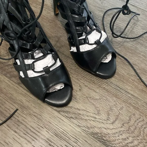 NWT BURJU Tiyah Open Toe Strappy Lace Up Heeled Sandals | Size 11