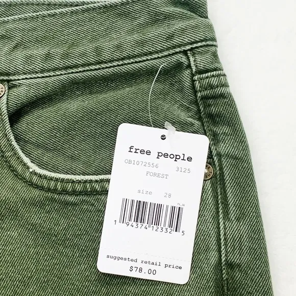 NWT Free People Sequoia Mid Length Distressed Bermuda Short In Forest Green