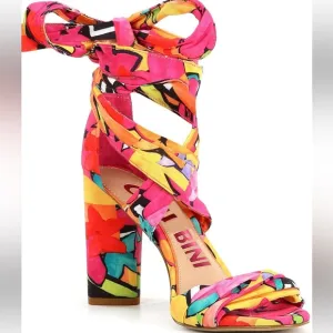 NWT Gianni Bini Astraahh Floral Abstract Print Ankle Wrap Sandals Sz 6,5