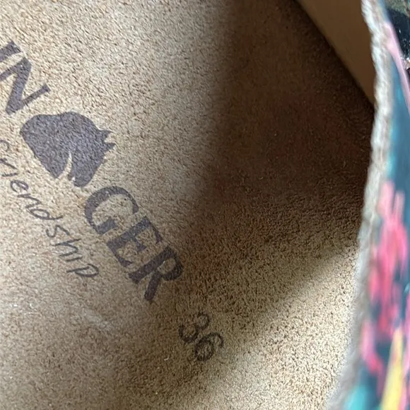 NWT HAFLINGER Black Multi Andrea 2 Band Sandals, Size 6 (36),White Lotus Vibes:)