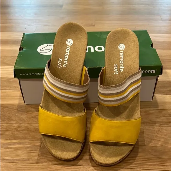 NWT Remonte Soft Women's Yellow Sandals