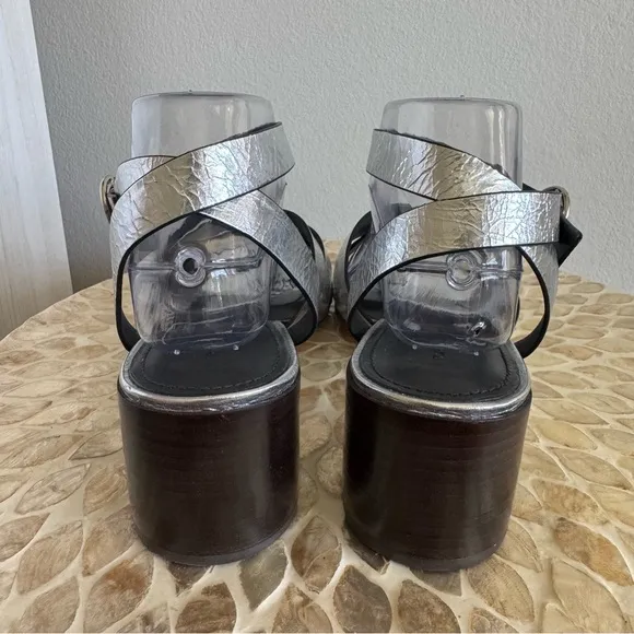 NWT Tory Burch Silver City Heel Ankle Strap All Leather Block Sandals size 11 M