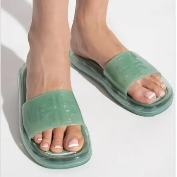 NWT Tory Burch women’s bubble jelly sandals Stylish Green Slide Sandals size 5