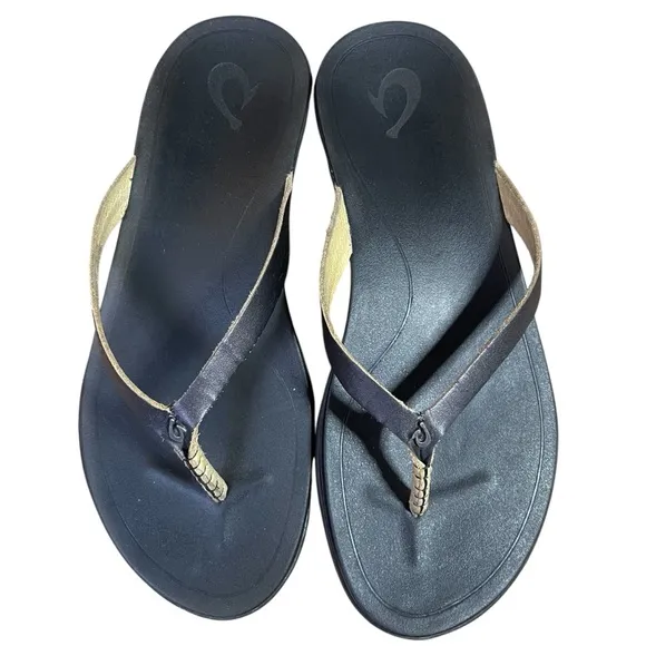 OluKai Black Sandals Flipflops with Leather Straps and Contoured Footbed