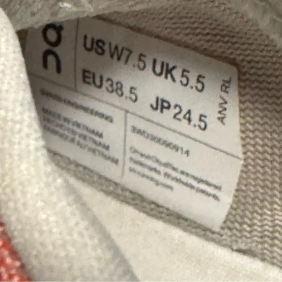 On-cloud, Cloudeclipse running shoes