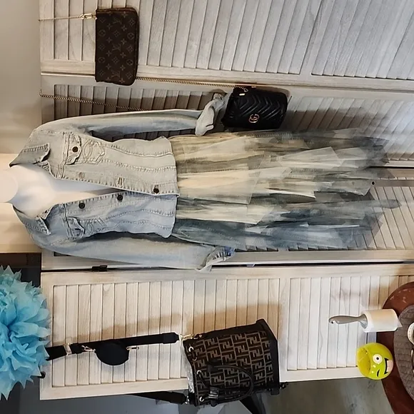 Origami tool skirt with denim design