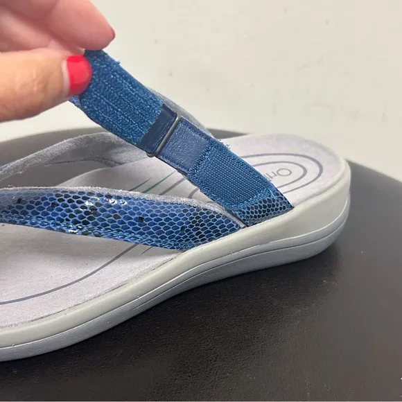 Orthofeet Blue Black Gaya Toe Post Thong Reptile Pattern Sandals NIB 9.5 Wide