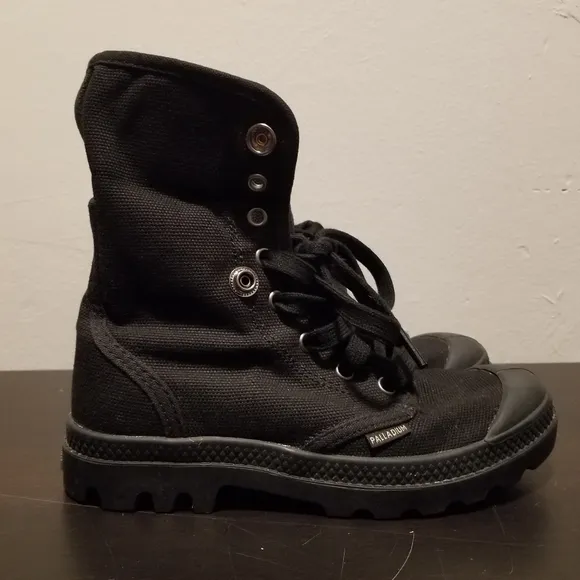 PALLADIUM BLACK COMBAT BOOTS PUNK GOTH LACE UP BOOTIES SIZE 5     HIPSTER WORK